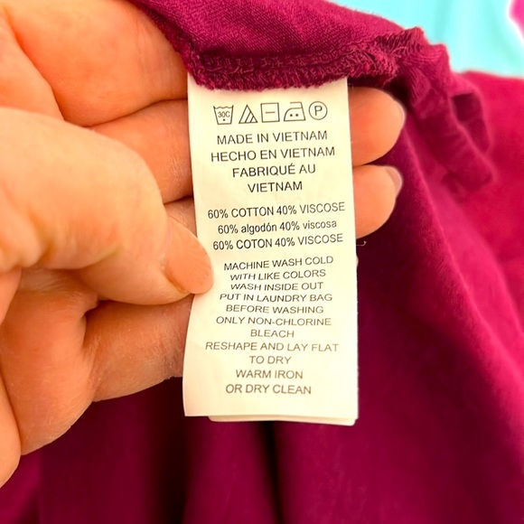 Michael Kors top Purple with Gold grommets short flared sleeves  Sz. Medium - Picture 8 of 10